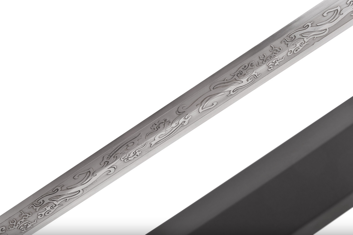 Han meč YunQi, tuhý